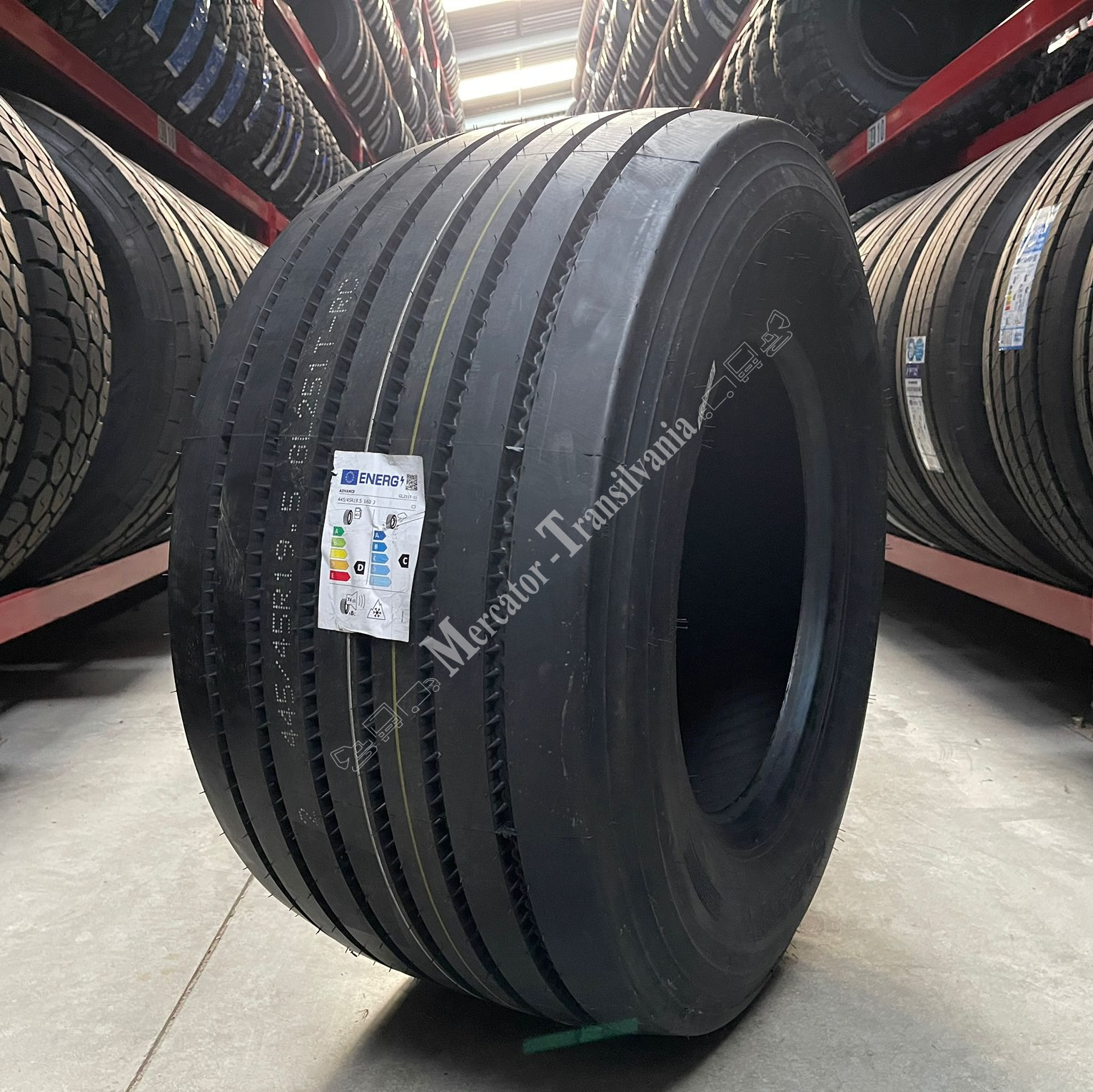 (NOUA) Advance GL251T 445/45R19.5-