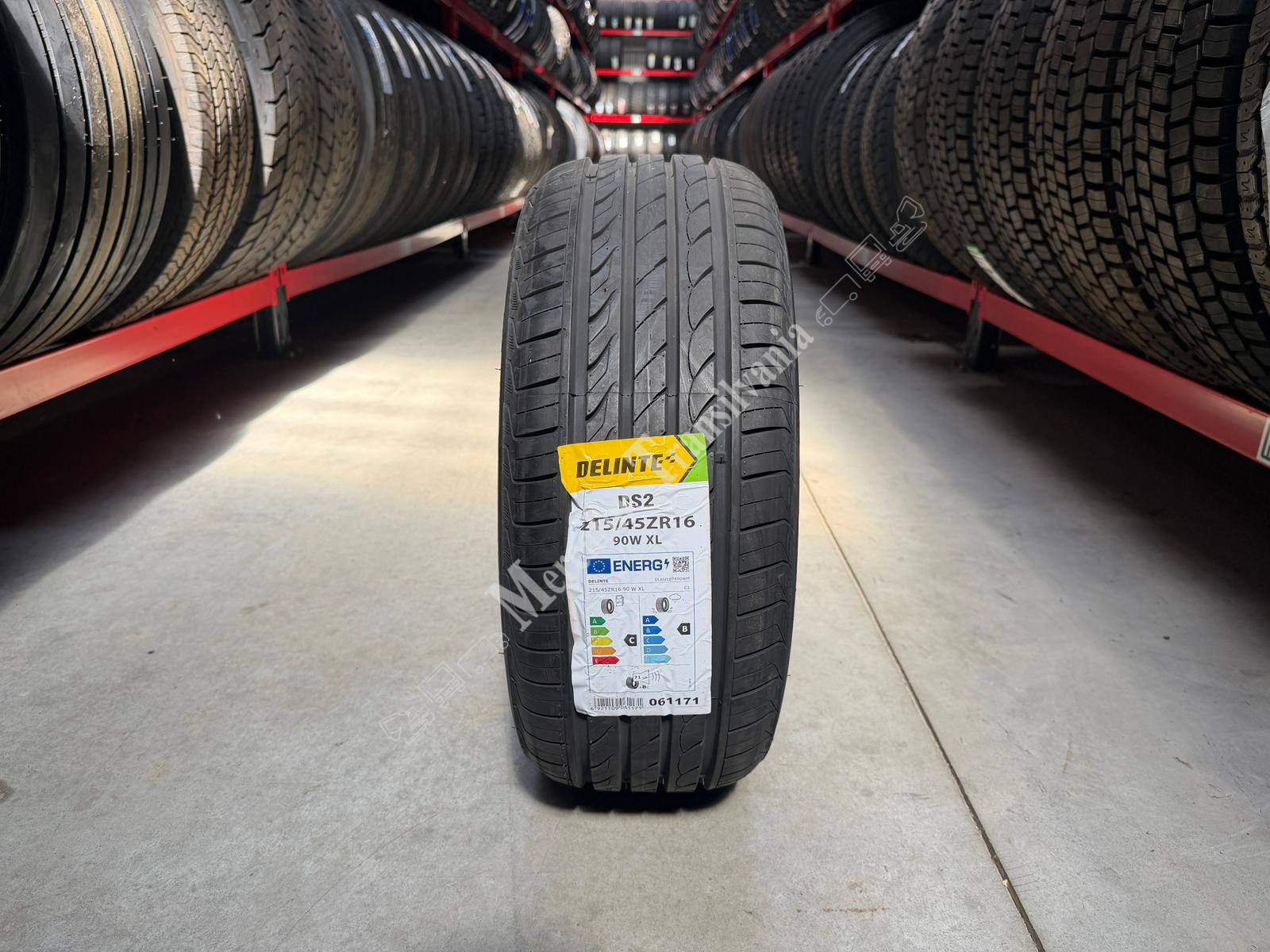 (NOUA) Delinte DS2 215/45R16- - imagine 2