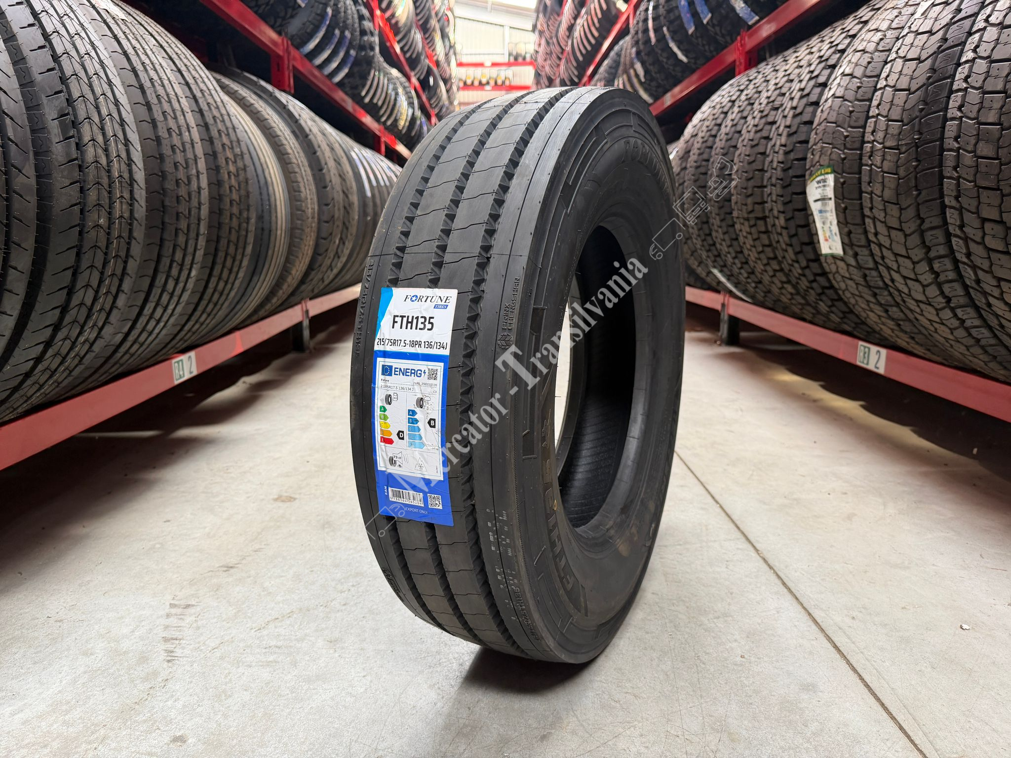 (NOUA) Fortune FTH135 215/75R17.5-