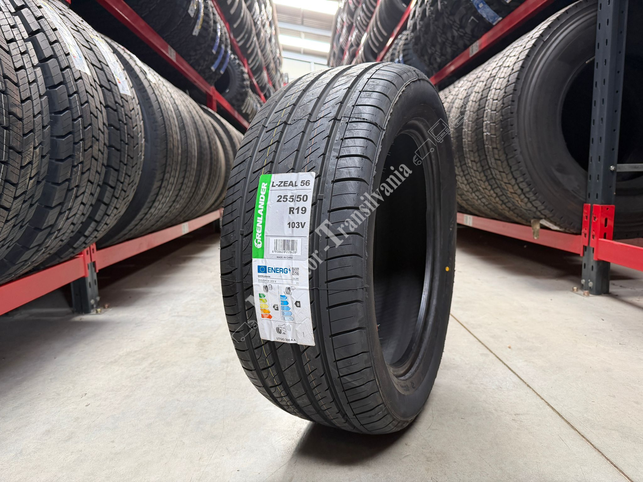 (NOUA) Grenlander L-Zeal 56 255/50R19-