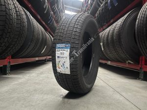 (NOUA) Warior WR300 SUV 235/65R17-