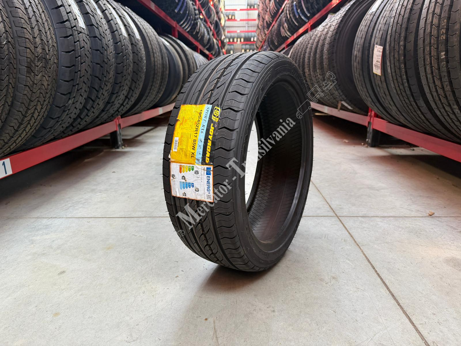 (NOUA) Joyroad Sport RX6 195/45R17-