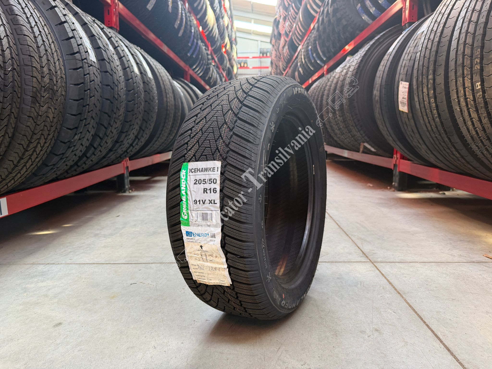 (NOUA) Grenlander Icehawke I 205/50R16-