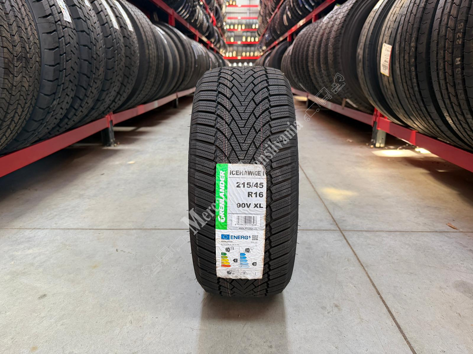 (NOUA) Grenlander Icehawke I 215/45R16- - imagine 2