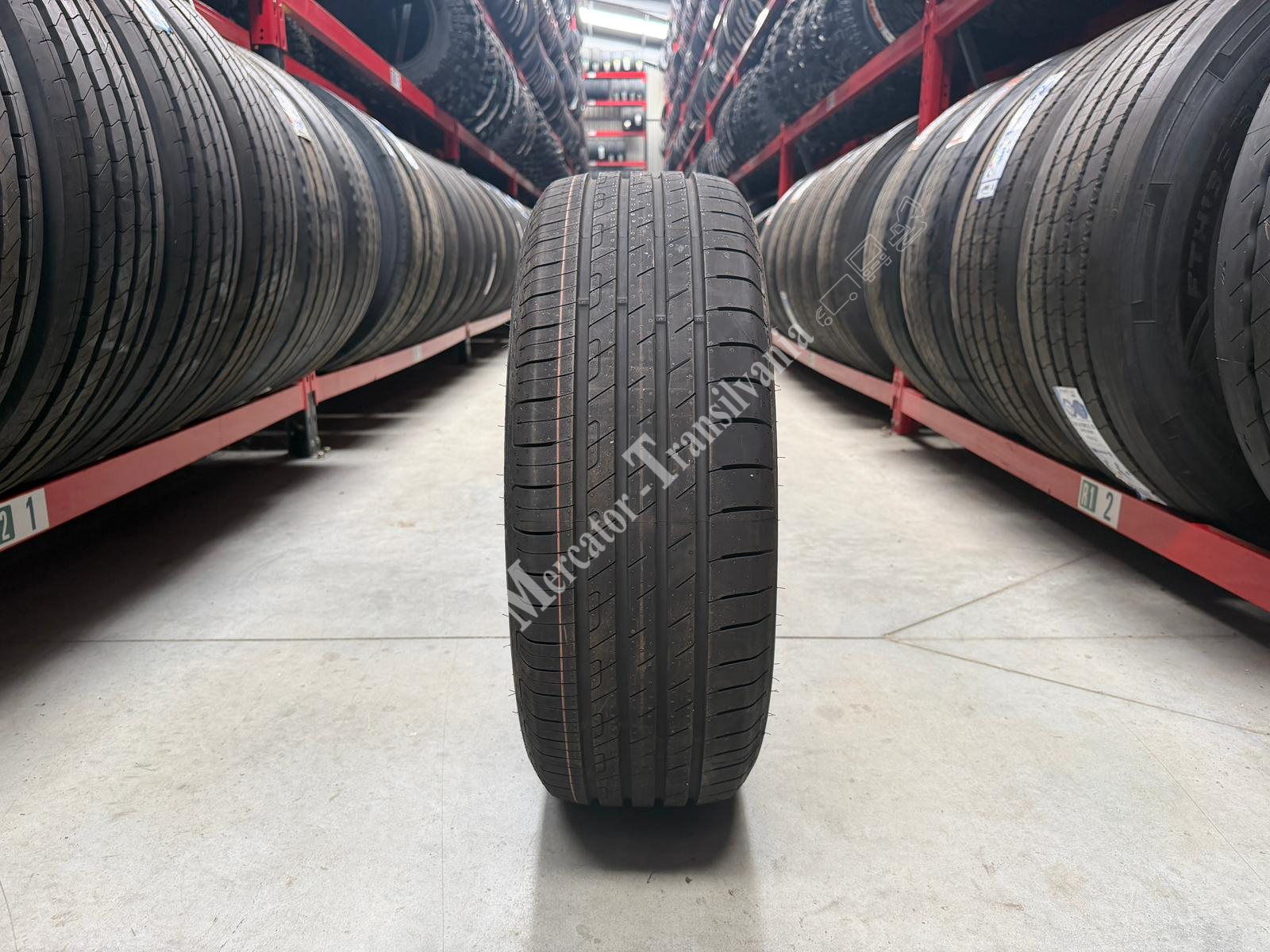 (NOUA) Goodyear EfficientGrip Performance 215/55R18- - imagine 2
