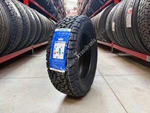 (NOUA) Comforser CF1100 (Model BFGoodrich) 215/65R16-