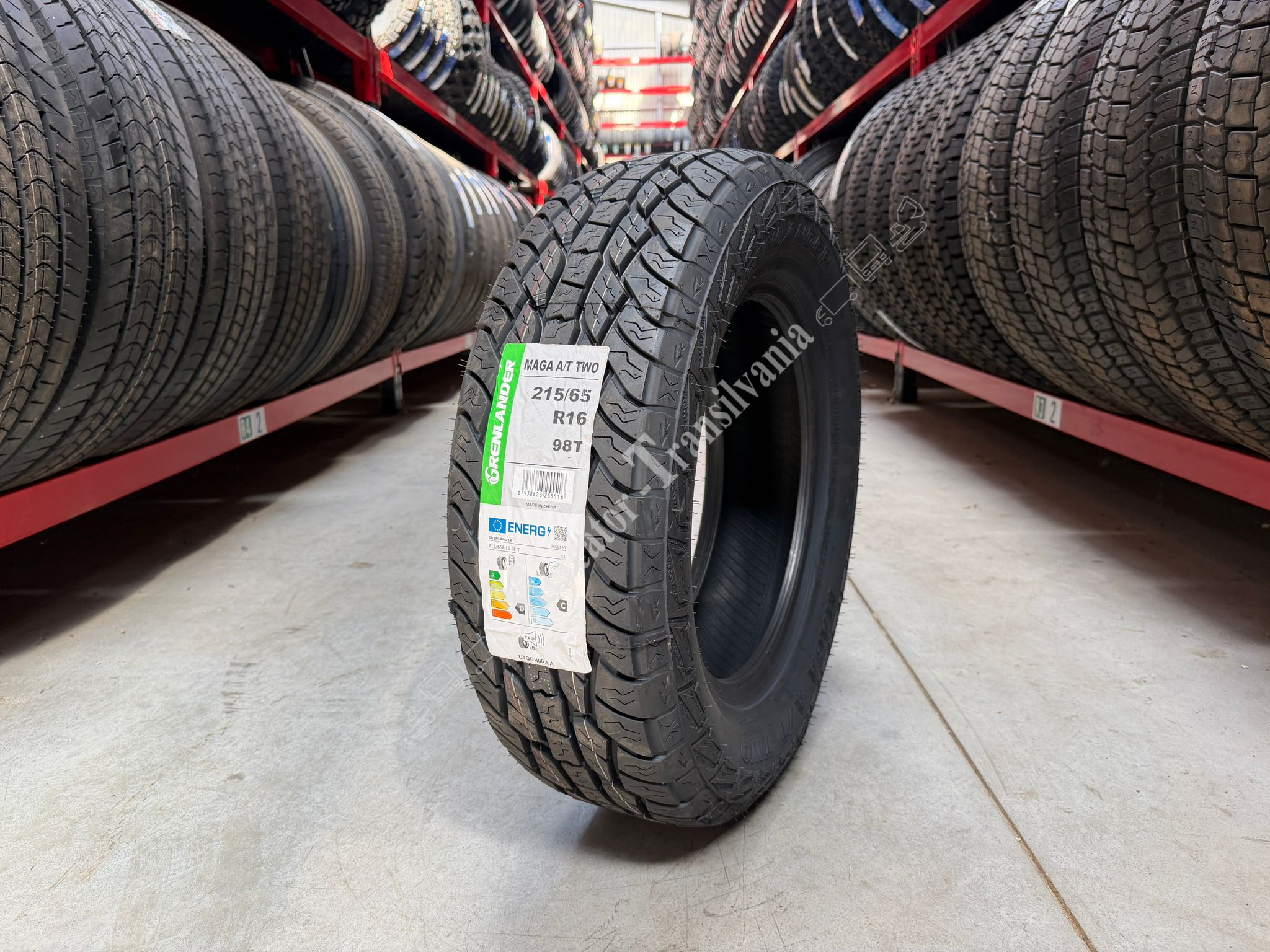 (NOUA) Grenlander Maga A/T TWO 215/65R16-