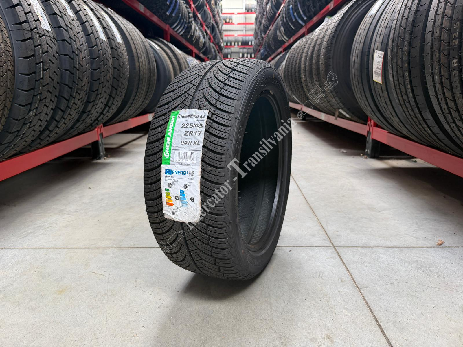 (NOUA) Grenlander Greenwing A/S 225/45R17-