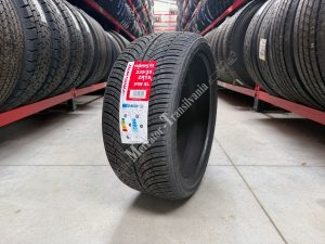 (NOUA) Fronway Fronwing A/S 235/35R19-