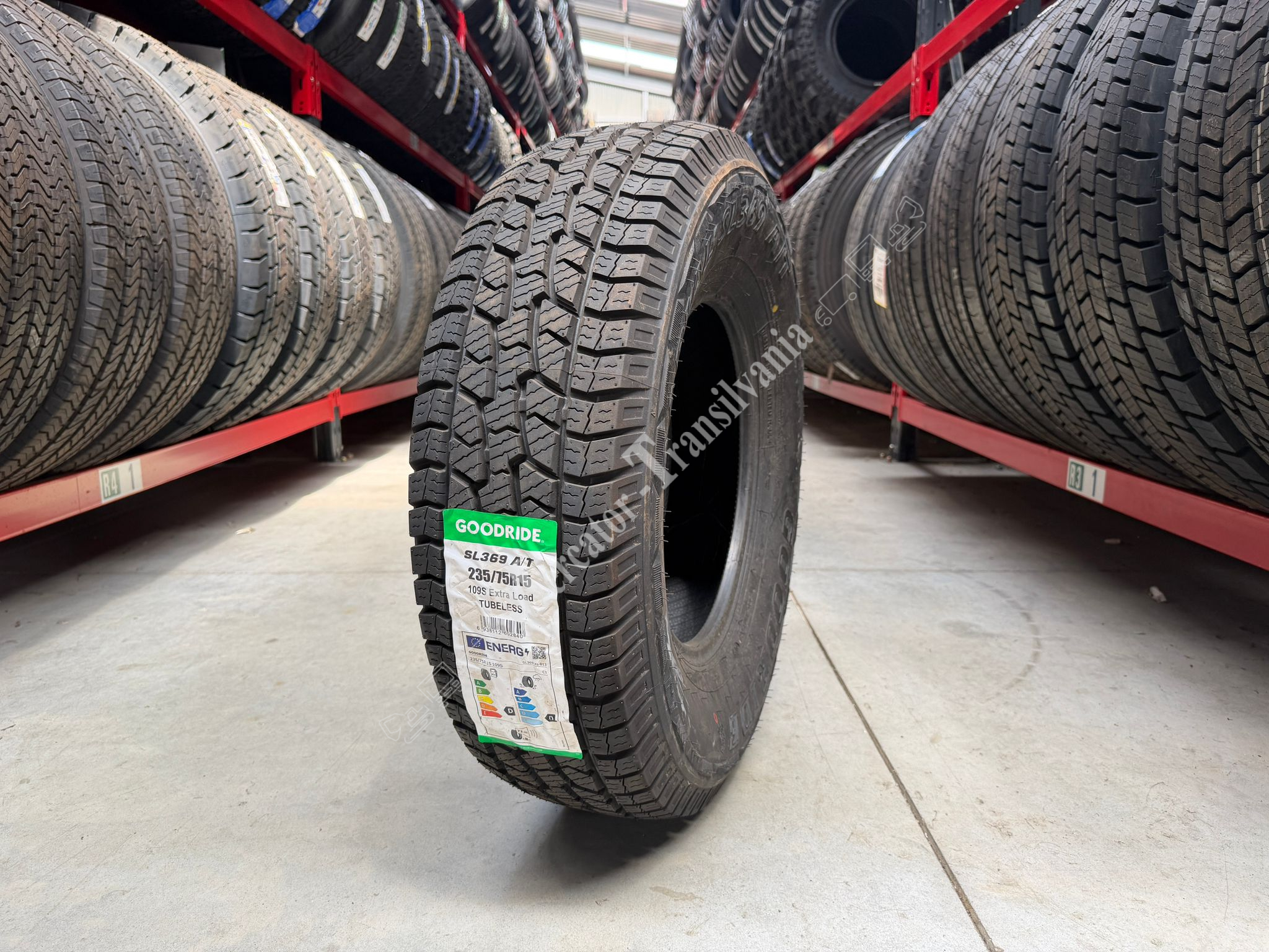 (NOUA) Goodride SL369 235/75R15-