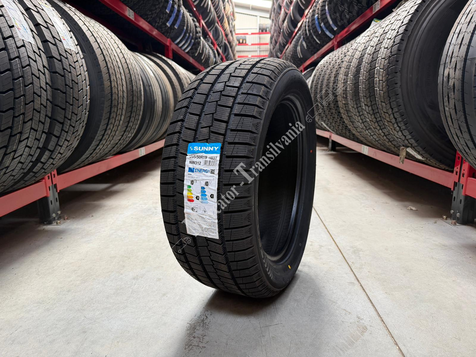(NOUA) Sunny NW312 255/50R19-