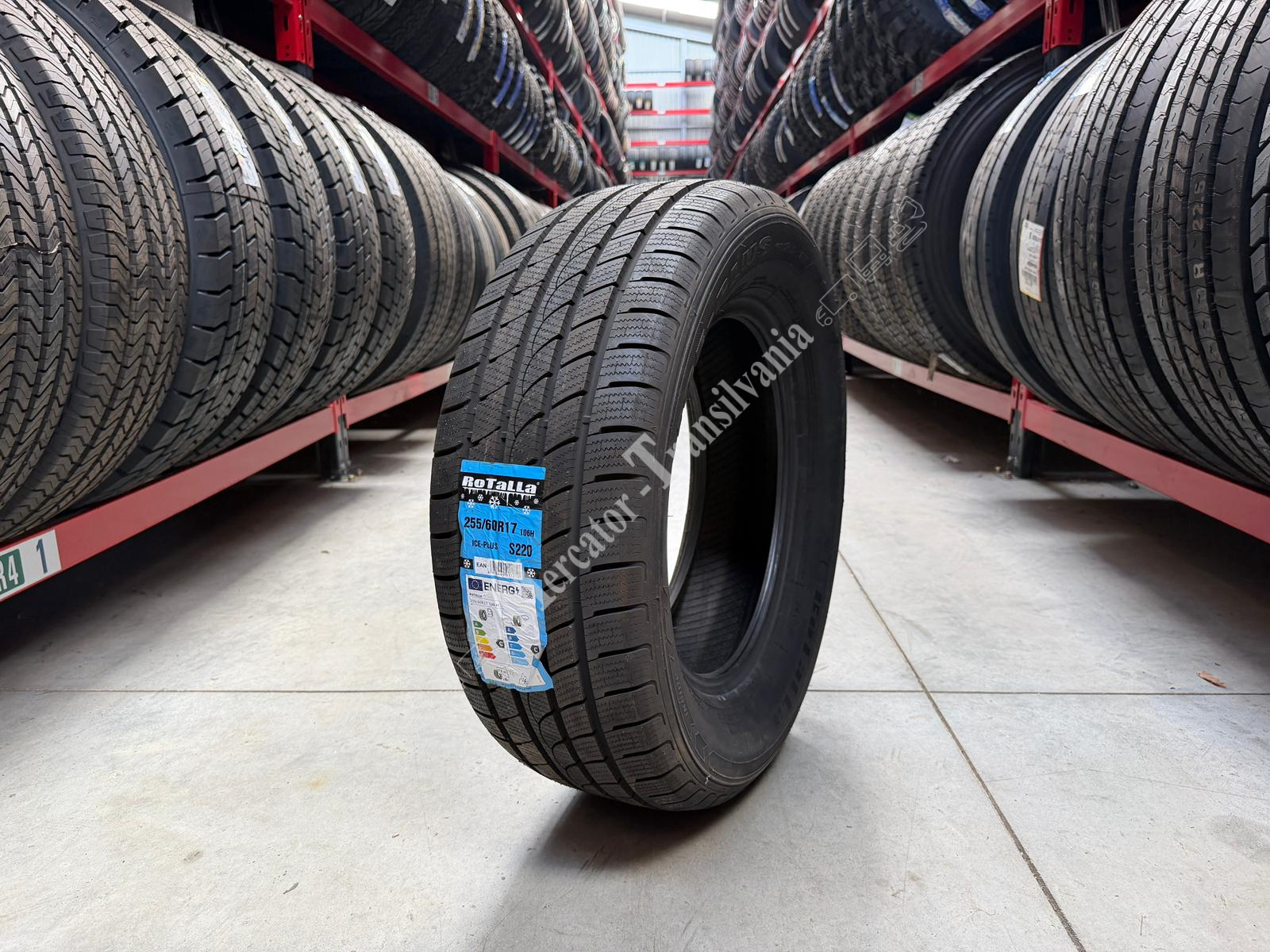 (NOUA) RoTaLLa Ice-Plus S220 255/60R17-