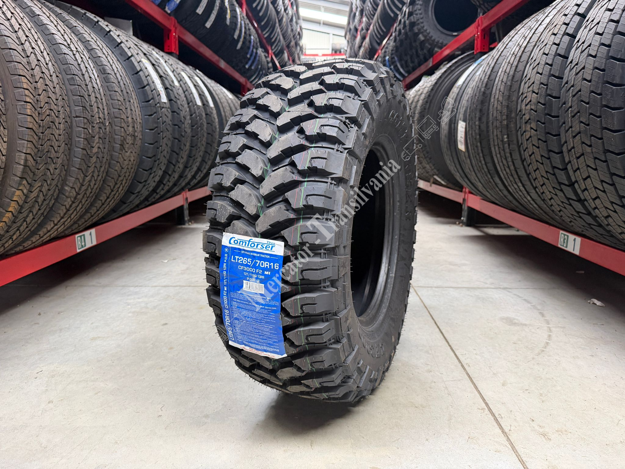 (NOUA) Comforser CF3000 F2 265/70R16-