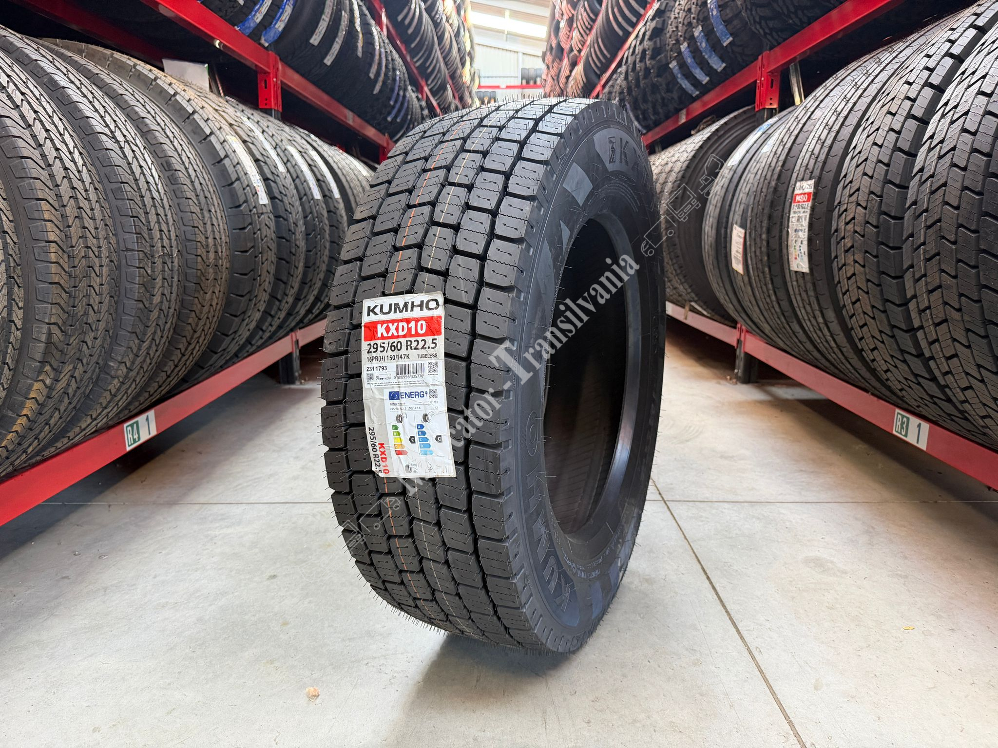 (NOUA) Kumho KXD10 295/60R22.5-