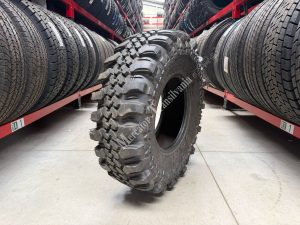 (NOUA) CST CL18 ( by Maxxis) 33X11.50R15-