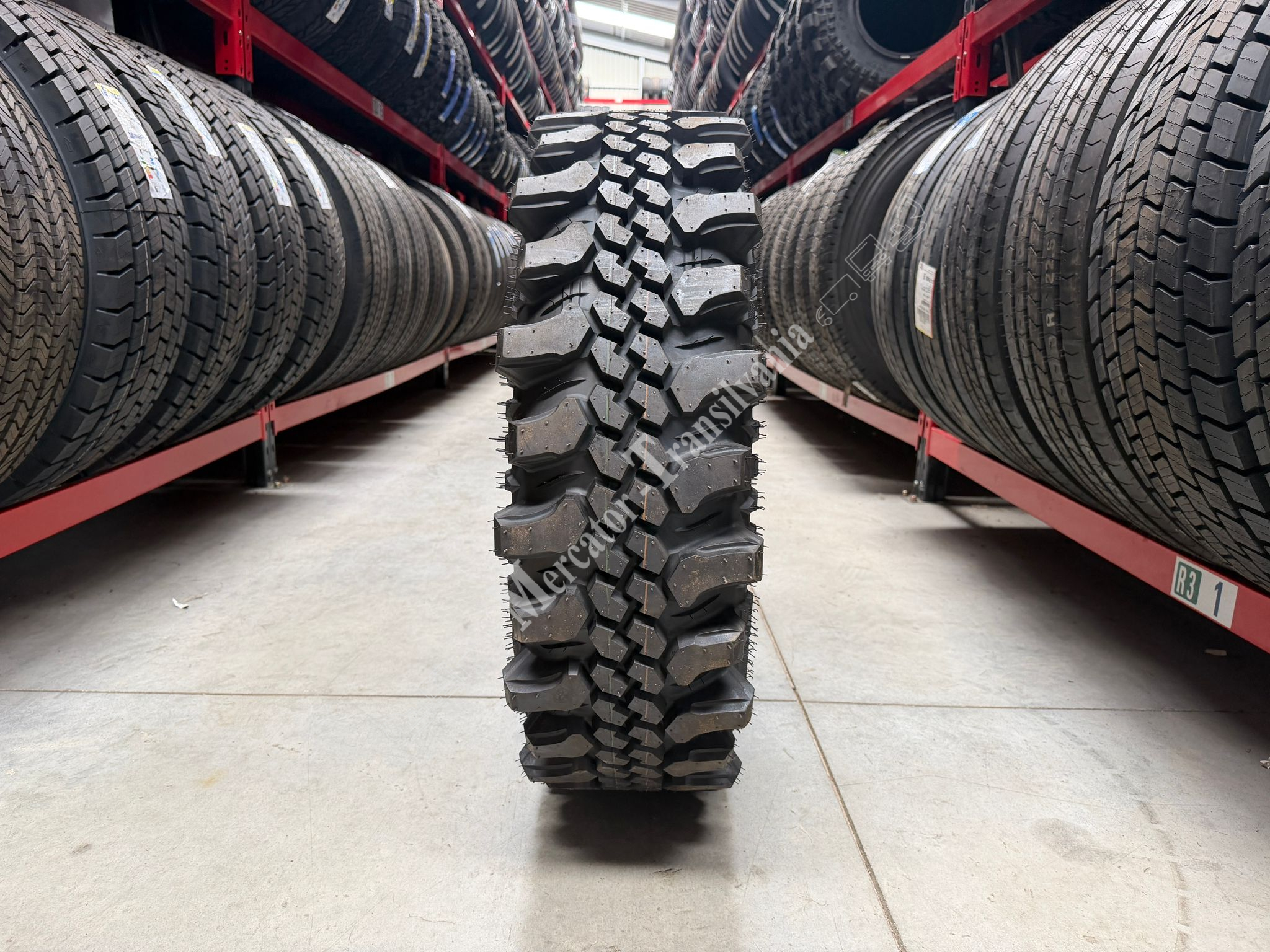 (NOUA) CST CL18 ( by Maxxis) 35X10.50R16- - imagine 2