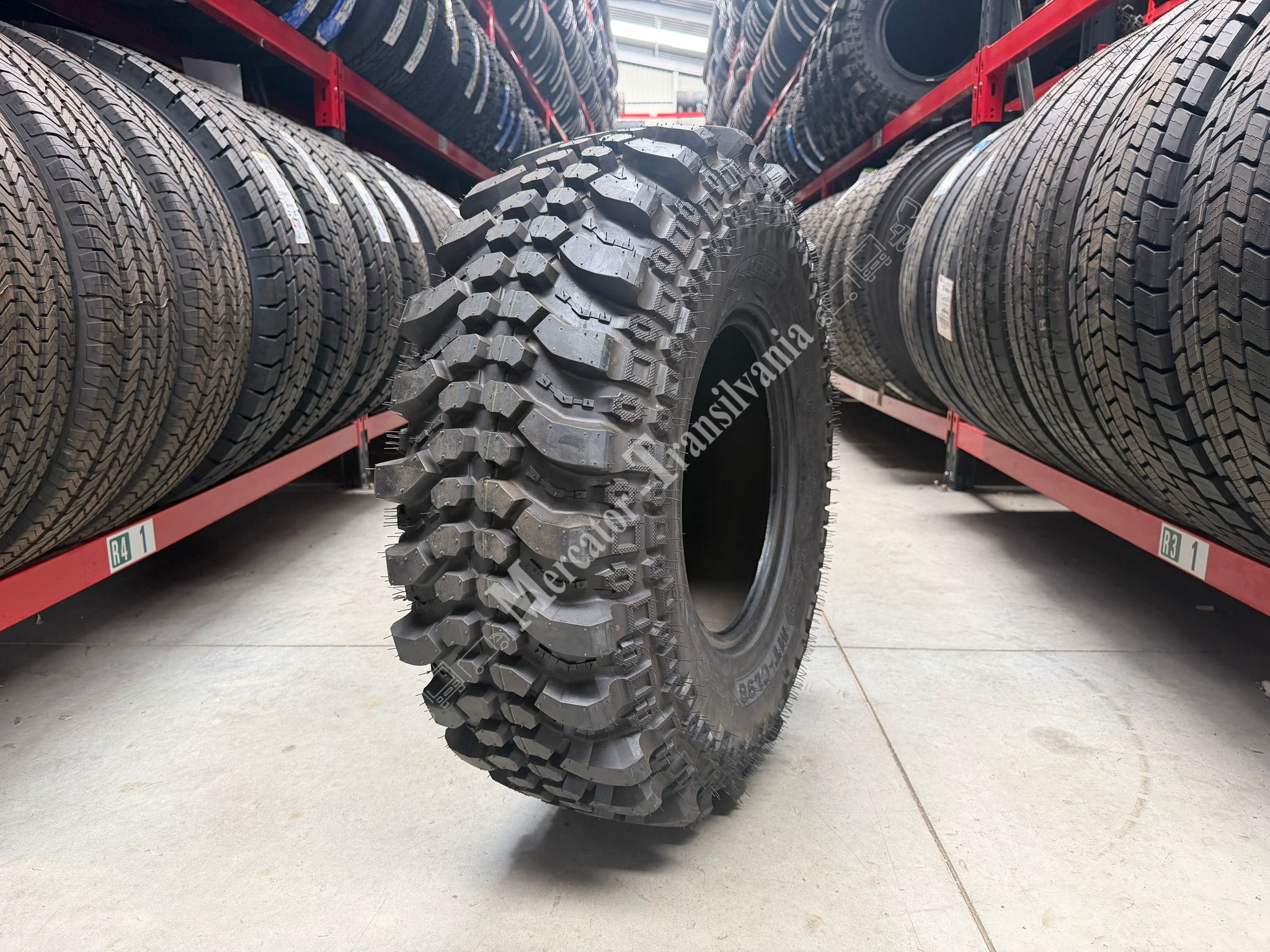 (NOUA) CST CL98 Mud King (Model Simex Extrem) 35X11.50R16-