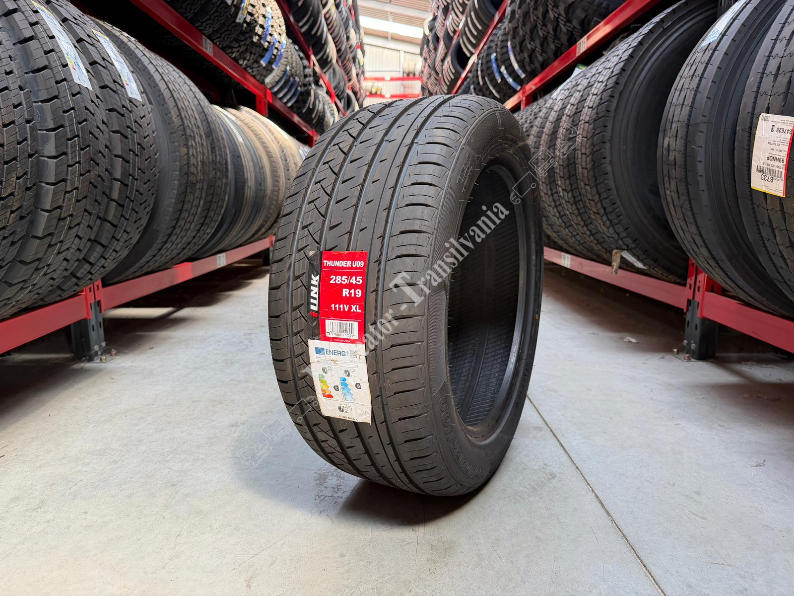 (NOUA) Ilink Thunder U09 285/45R19-