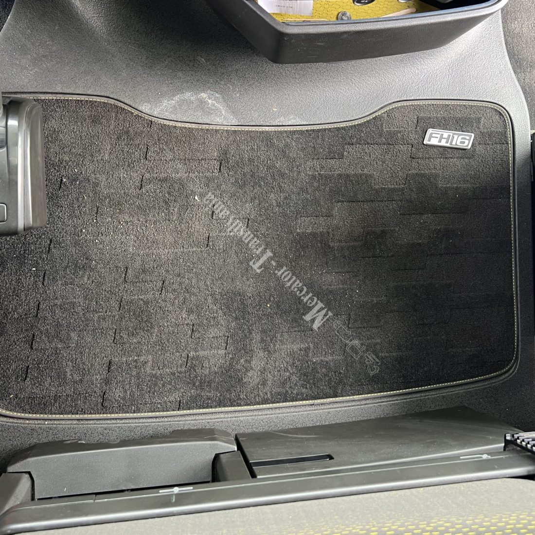 Mocheta interioara   Volvo